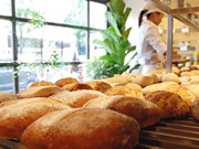 ���ܡ����˸���ʴ�ѥ�����Ź�ݤ��������ˤ�����ꡢ�����ȥ����ʻ��